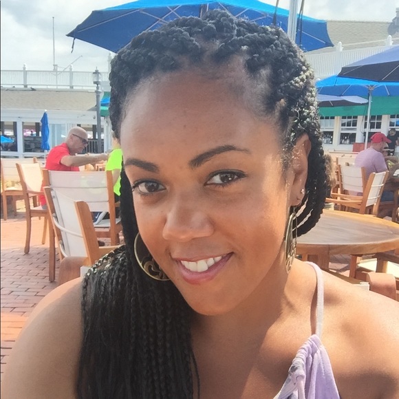 Meet your Posher, Rhonda - Picture 1 of 1